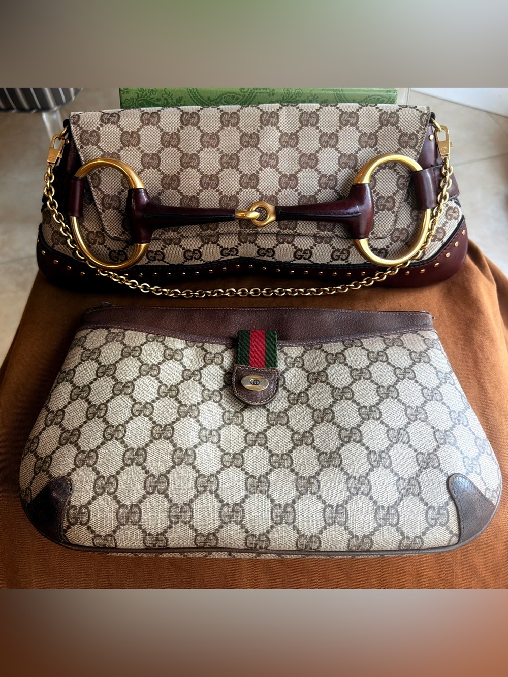 GUCCI GG Supreme Coated Canvas w Sherry Webbing Convertible Bag -VGVC
